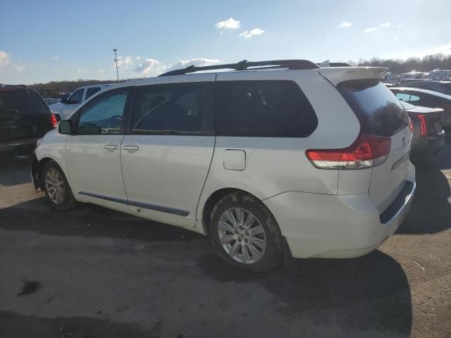 2013 Toyota Sienna XLE