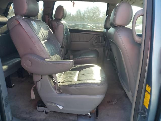 2007 Toyota Sienna XLE