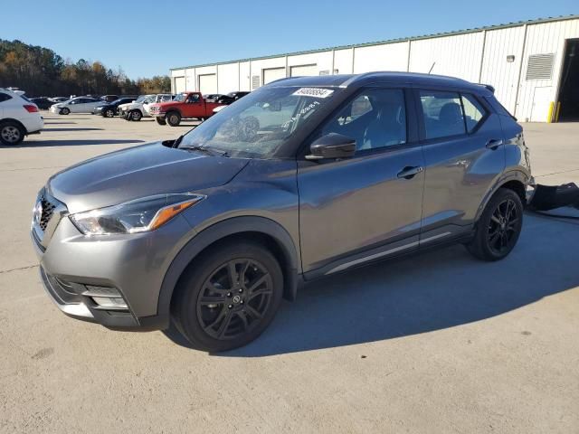 2020 Nissan Kicks SR