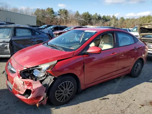 2012 Hyundai Accent GLS