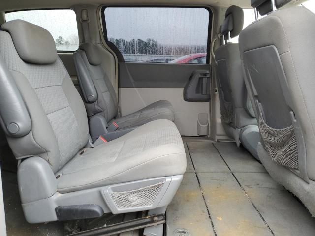 2010 Chrysler Town & Country Touring