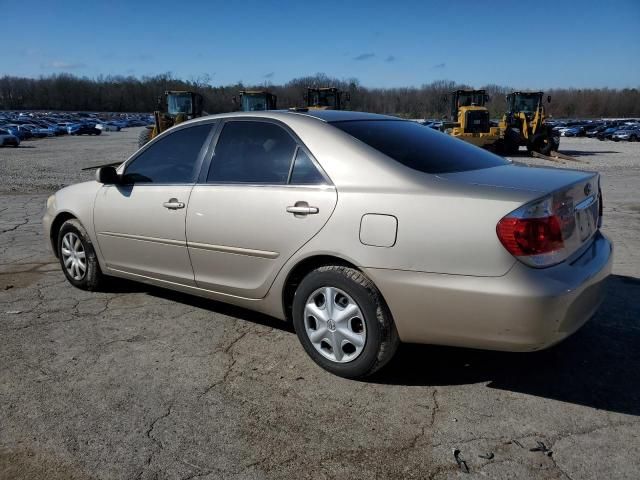 2005 Toyota Camry LE