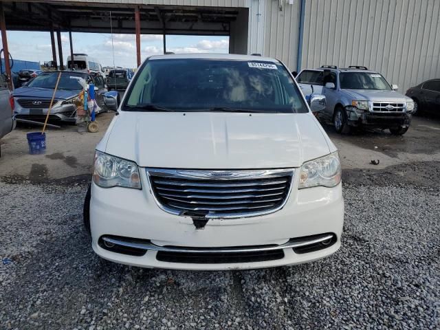 2011 Chrysler Town & Country Touring L