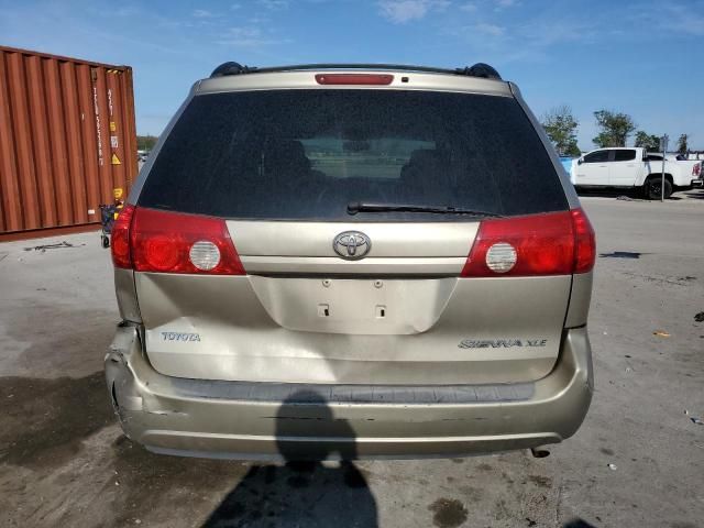 2006 Toyota Sienna XLE