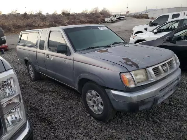 2000 Nissan Frontier King Cab XE