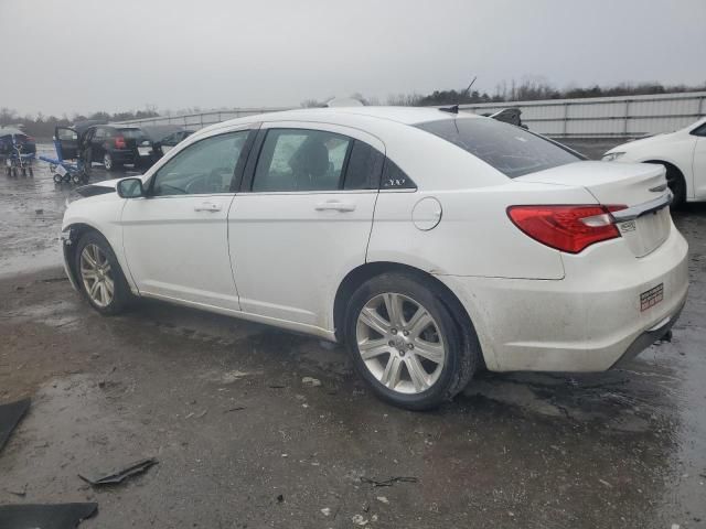 2012 Chrysler 200 Touring