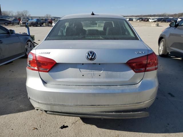 2014 Volkswagen Passat SE