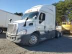 2018 Freightliner Cascadia 113