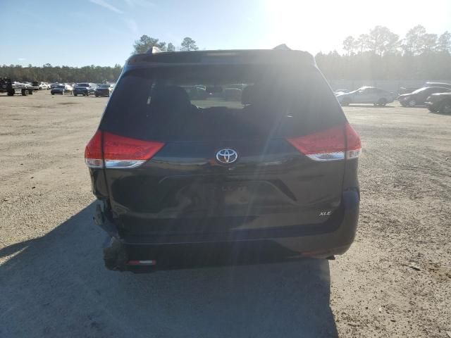 2012 Toyota Sienna XLE