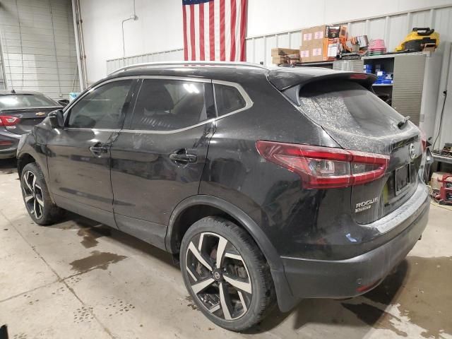 2022 Nissan Rogue Sport SL