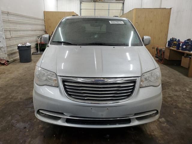 2012 Chrysler Town & Country Touring L