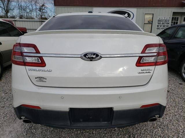 2014 Ford Taurus SEL