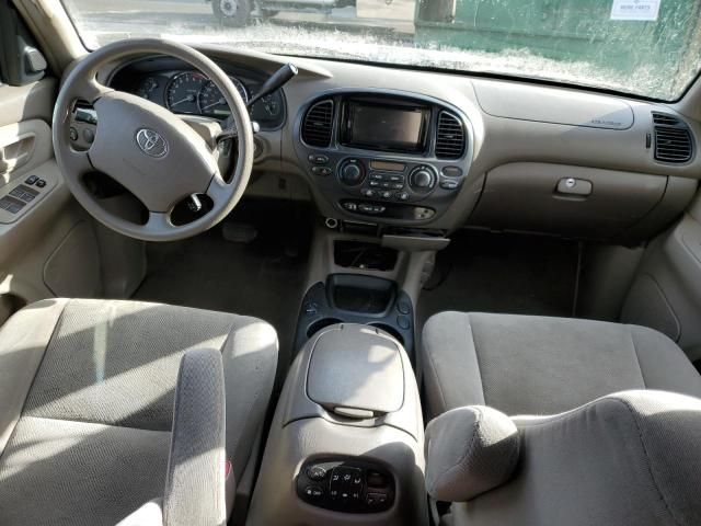 2005 Toyota Sequoia SR5