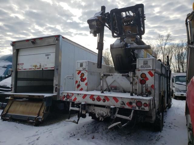 2003 International 4000 4400