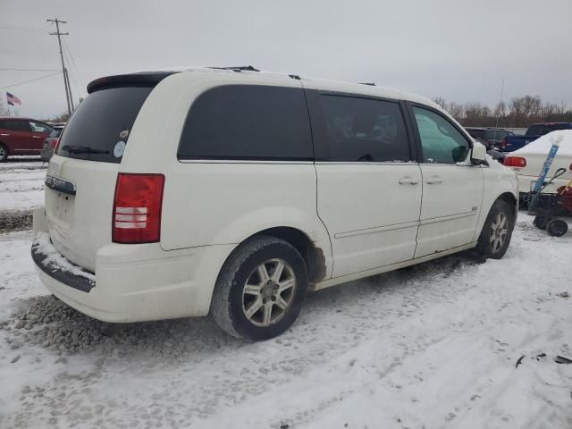 2008 Chrysler Town & Country Touring