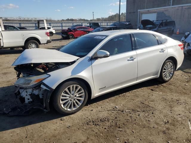 2014 Toyota Avalon Hybrid