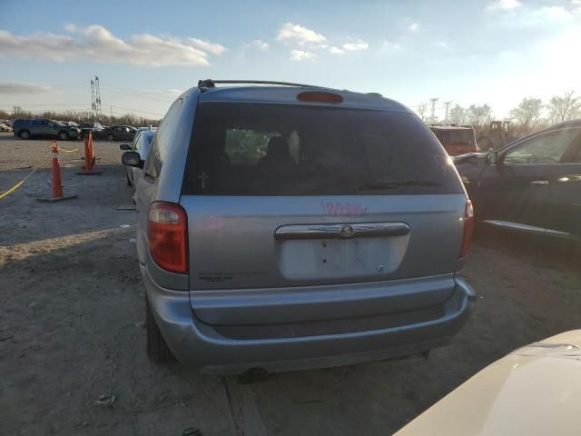 2006 Chrysler Town & Country Touring