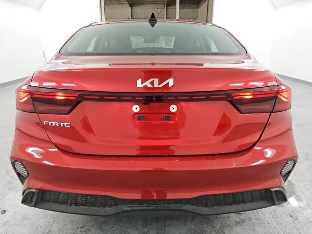 2024 KIA Forte LX