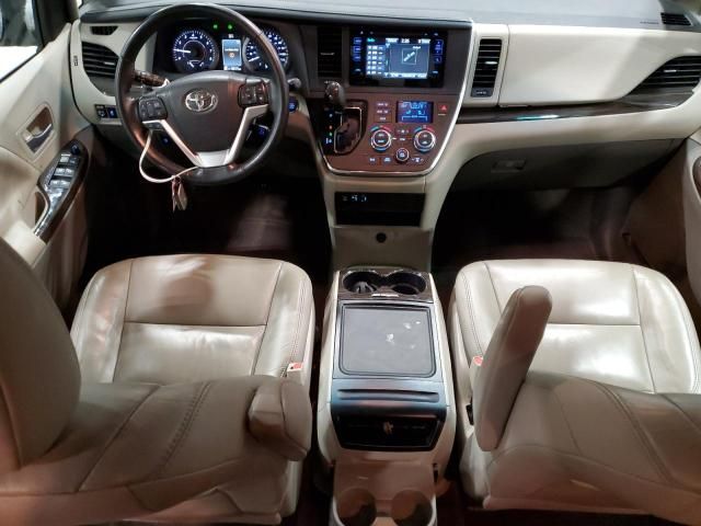 2015 Toyota Sienna XLE