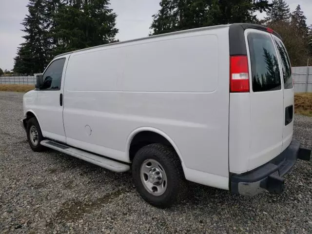 2021 Chevrolet Express G2500