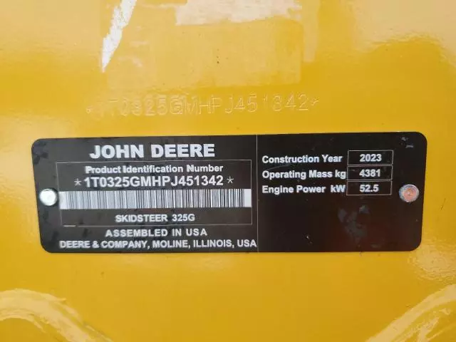 2023 John Deere 325G