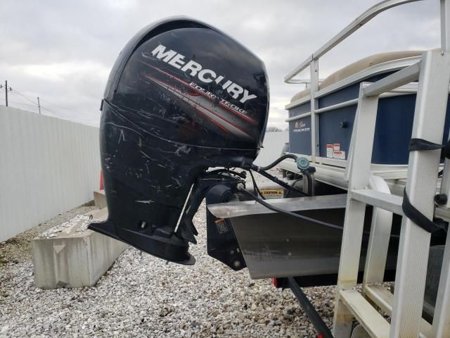 2019 Sun Tracker Boat With Trailer