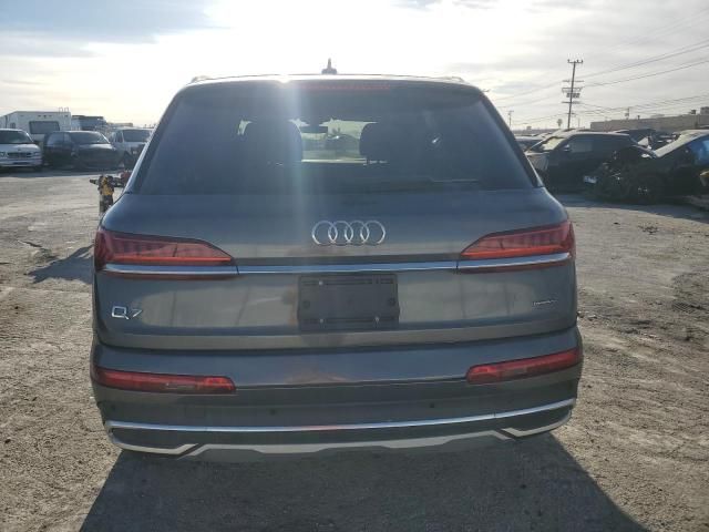 2022 Audi Q7 Premium Plus