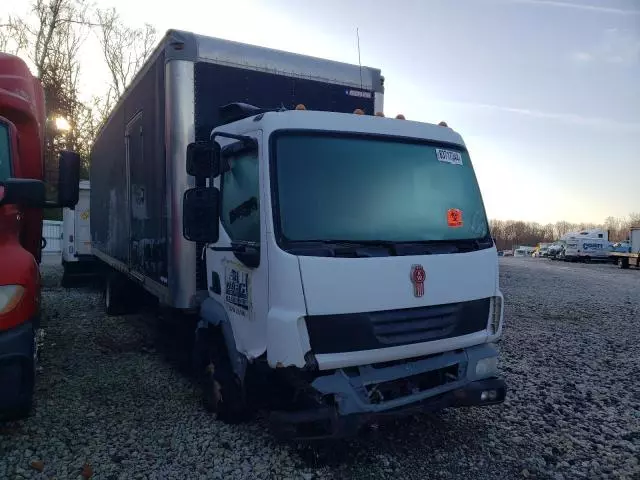 2013 Kenworth K270 K370