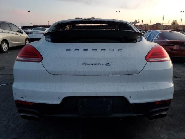 2014 Porsche Panamera 2