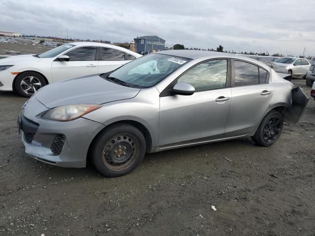 2013 Mazda 3 I