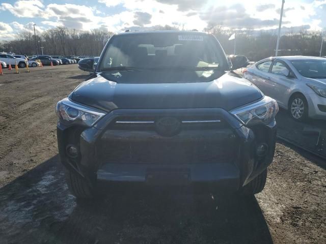 2024 Toyota 4runner SR5/SR5 Premium