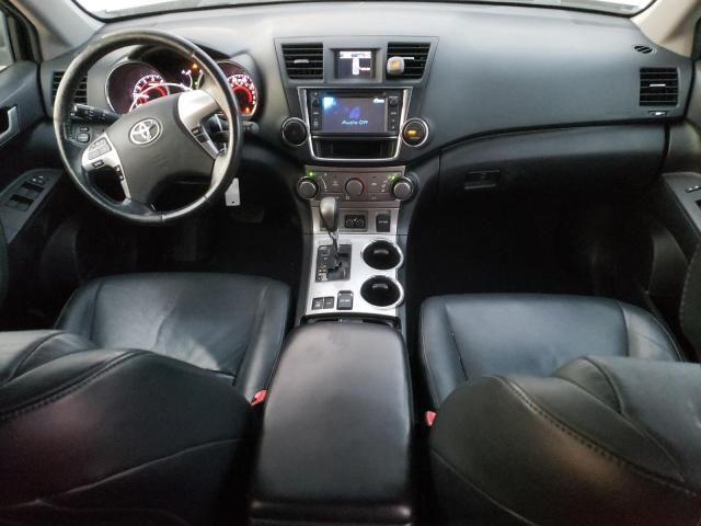 2013 Toyota Highlander Base