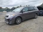 2020 Toyota Sienna XLE