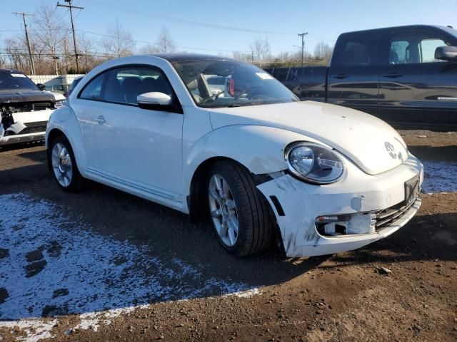 2016 Volkswagen Beetle SE