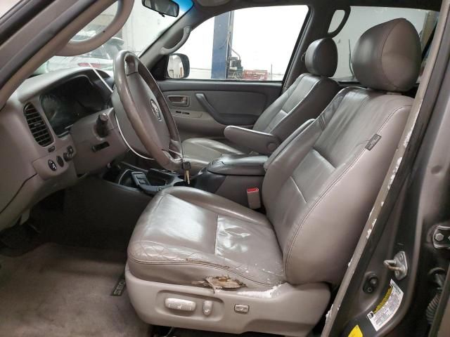 2005 Toyota Sequoia SR5