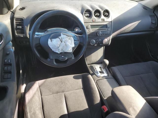 2011 Nissan Altima Base