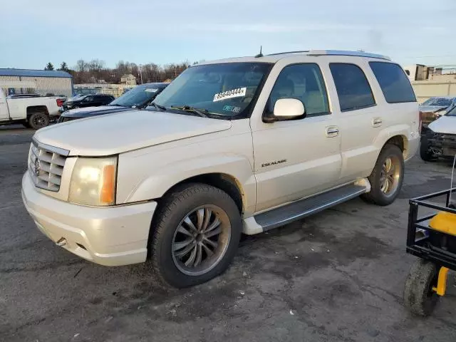 2003 Cadillac Escalade Luxury