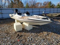 Salvage boats for sale at Memphis, TN auction: 2004 Triton Boat