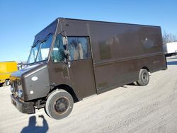 Salvage trucks for sale at Columbus, OH auction: 2009 Freightliner Chassis M Line WALK-IN Van