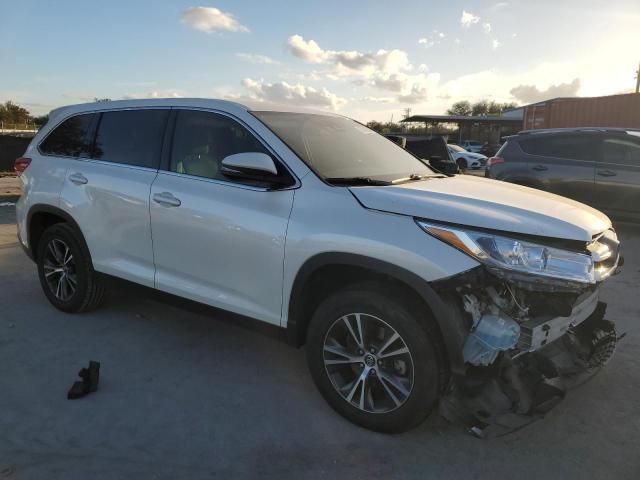 2019 Toyota Highlander LE