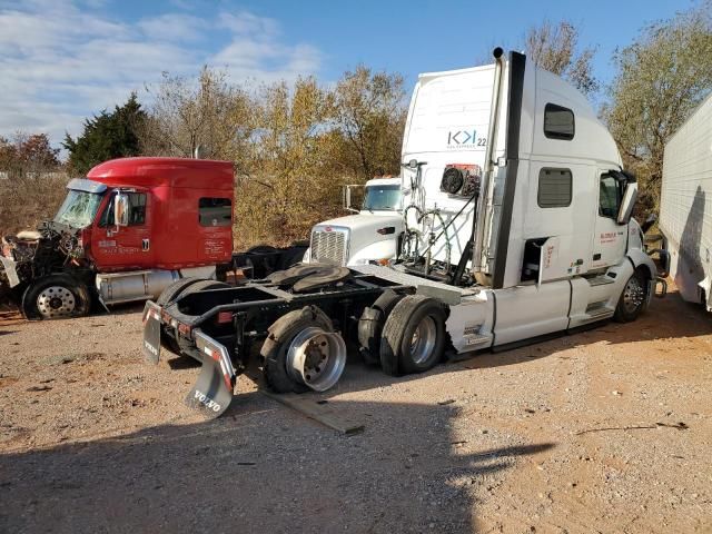 2023 Volvo VN VNL