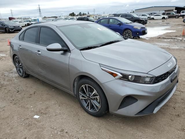 2023 KIA Forte LX