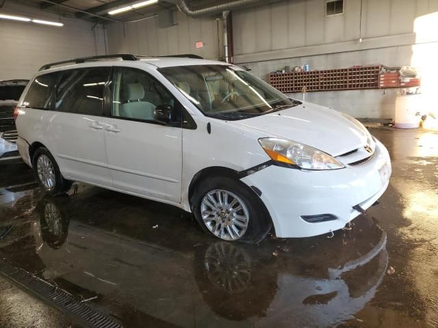 2008 Toyota Sienna LE