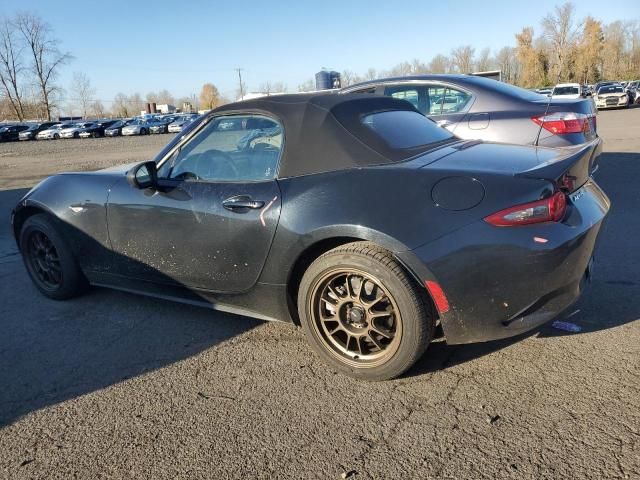 2017 Mazda MX-5 Miata Sport