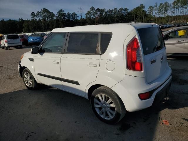 2013 KIA Soul +