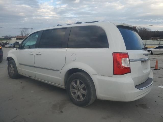 2013 Chrysler Town & Country Touring