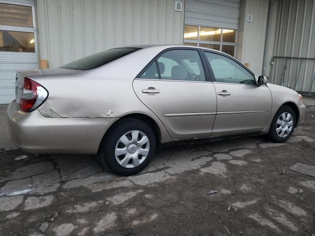 2004 Toyota Camry LE