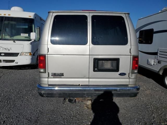 2003 Ford Econoline E350 Super Duty Wagon