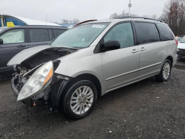 2007 Toyota Sienna LE