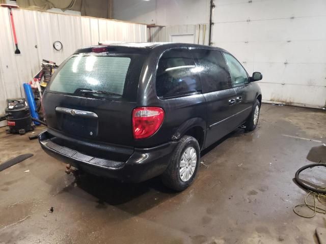 2005 Chrysler Town & Country